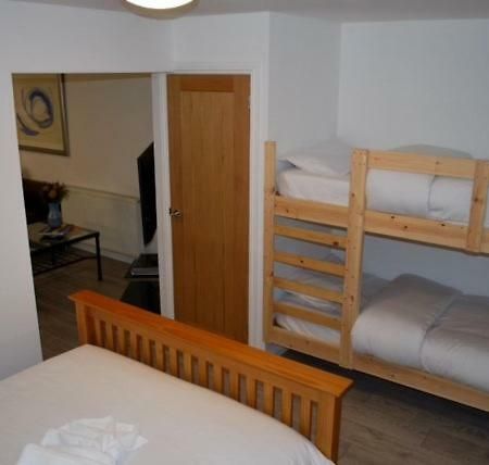 Gallowgate Square Apartments Ларгс Екстериор снимка